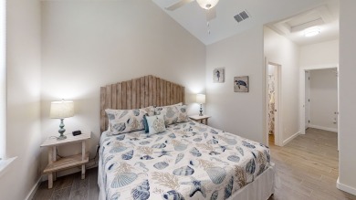 Lake House Sea Haven Spacious Family-Friendly Townhouse wa Heated Pool & Private Patio, , on Gulf of Mexico - Corpus Christi in Texas - Lakehouse Vacation Rental - Lake Home for rent on LakeHouseVacations.com