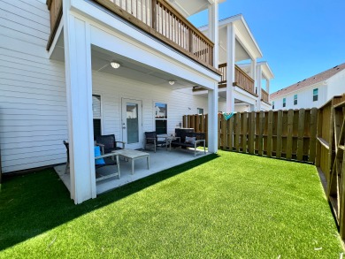 Lake House Upscale Family Haven Pickleball Court, 2 Pools, & an Easy Walk to the Beach, , on Gulf of Mexico - Corpus Christi in Texas - Lakehouse Vacation Rental - Lake Home for rent on LakeHouseVacations.com