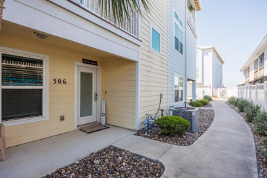 Lake House Waterfront Complex Views, Proximity to the Beach with Easy Garage Access , , on Gulf of Mexico - Corpus Christi in Texas - Lakehouse Vacation Rental - Lake Home for rent on LakeHouseVacations.com