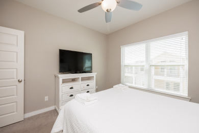 Lake House Waterfront Complex Views, Proximity to the Beach with Easy Garage Access , , on Gulf of Mexico - Corpus Christi in Texas - Lakehouse Vacation Rental - Lake Home for rent on LakeHouseVacations.com