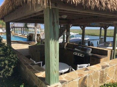 Lake House Waterfront Complex Views, Proximity to the Beach with Easy Garage Access , , on Gulf of Mexico - Corpus Christi in Texas - Lakehouse Vacation Rental - Lake Home for rent on LakeHouseVacations.com