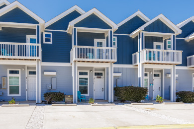 Lake House Family-friendly beauty is located just Across the Street from the Beach!, , on Gulf of Mexico - Corpus Christi in Texas - Lakehouse Vacation Rental - Lake Home for rent on LakeHouseVacations.com