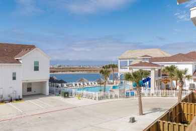 Lake House Luxurious Pet-Friendly Paradise Steps from the Beach & Two Resort-Style Pools, , on Gulf of Mexico - Corpus Christi in Texas - Lakehouse Vacation Rental - Lake Home for rent on LakeHouseVacations.com