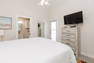 Lake House Dog-Friendly Getaway with Fun Amenities, Just Steps from the Beach, , on Gulf of Mexico - Corpus Christi in Texas - Lakehouse Vacation Rental - Lake Home for rent on LakeHouseVacations.com