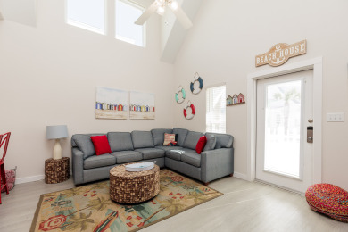 Lake House Dog-Friendly Getaway with Fun Amenities, Just Steps from the Beach, , on Gulf of Mexico - Corpus Christi in Texas - Lakehouse Vacation Rental - Lake Home for rent on LakeHouseVacations.com