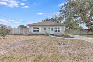 Lake House Pet Friendly, Game Room, Fenced 12 Acre, Outdoor Bar with a TV!, , on Gulf of Mexico - Aransas Bay in Texas - Lakehouse Vacation Rental - Lake Home for rent on LakeHouseVacations.com