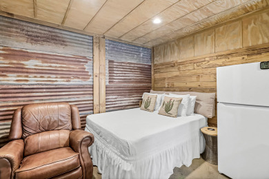 Lake House Quaint cabin super close to the marina, restaurants and activities!, , on Gulf of Mexico - Aransas Bay in Texas - Lakehouse Vacation Rental - Lake Home for rent on LakeHouseVacations.com