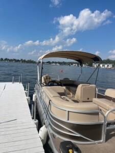 Lake House Lake Front On Lake Wawasee, , on Lake Wawasee in Indiana - Lakehouse Vacation Rental - Lake Home for rent on LakeHouseVacations.com