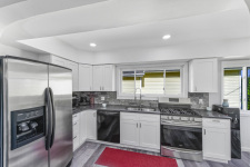 Lake House Lake Front On Lake Wawasee, Large kitchen, stainless steel appliances, on Lake Wawasee in Indiana - Lakehouse Vacation Rental - Lake Home for rent on LakeHouseVacations.com