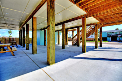 Lake House Stunning Home, Close to City Community Pool, Boat Parking! , , on Gulf of Mexico - Port Aransas in Texas - Lakehouse Vacation Rental - Lake Home for rent on LakeHouseVacations.com