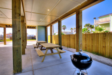 Lake House Stunning Home, Close to City Community Pool, Boat Parking! , , on Gulf of Mexico - Port Aransas in Texas - Lakehouse Vacation Rental - Lake Home for rent on LakeHouseVacations.com