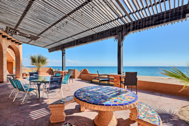 Lake House Bella Mexico Luxurious beachfront home perfect for swimmers and kayakers, , on  in Sonora - Lakehouse Vacation Rental - Lake Home for rent on LakeHouseVacations.com