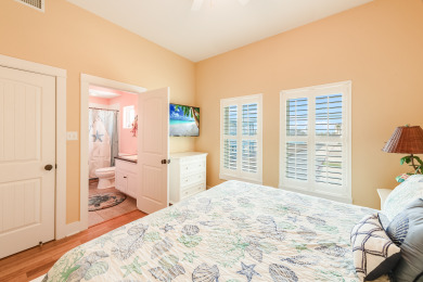 Lake House Breathtaking views, Large Community Pool, Boardwalk to the Beach, , on Gulf of Mexico - Port Aransas in Texas - Lakehouse Vacation Rental - Lake Home for rent on LakeHouseVacations.com