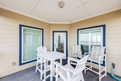 Lake House Breathtaking views, Large Community Pool, Boardwalk to the Beach, , on Gulf of Mexico - Port Aransas in Texas - Lakehouse Vacation Rental - Lake Home for rent on LakeHouseVacations.com