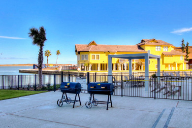 Lake House Watch the Ships go through the channel! Pool, Tennis Courts, Fishing!, , on Gulf of Mexico - Port Aransas in Texas - Lakehouse Vacation Rental - Lake Home for rent on LakeHouseVacations.com