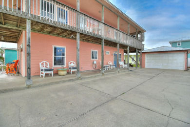 Lake House Beautiful private home! 1000 sq ft of decks Gameroom Community Pool Boardwalk, , on Gulf of Mexico - Port Aransas in Texas - Lakehouse Vacation Rental - Lake Home for rent on LakeHouseVacations.com