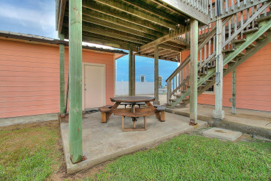 Lake House Beautiful private home! 1000 sq ft of decks Gameroom Community Pool Boardwalk, , on Gulf of Mexico - Port Aransas in Texas - Lakehouse Vacation Rental - Lake Home for rent on LakeHouseVacations.com