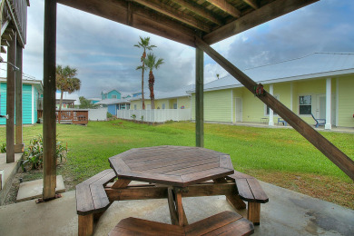 Lake House Beautiful private home! 1000 sq ft of decks Gameroom Community Pool Boardwalk, , on Gulf of Mexico - Port Aransas in Texas - Lakehouse Vacation Rental - Lake Home for rent on LakeHouseVacations.com