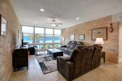 Lake House Fabulous condo right on the Ship Channel! Private Pier!, , on Gulf of Mexico - Port Aransas in Texas - Lakehouse Vacation Rental - Lake Home for rent on LakeHouseVacations.com
