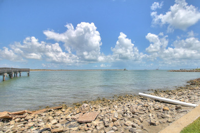 Lake House Fabulous condo right on the Ship Channel! Private Pier!, , on Gulf of Mexico - Port Aransas in Texas - Lakehouse Vacation Rental - Lake Home for rent on LakeHouseVacations.com