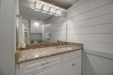Lake House Spacious condo with a HEATED community pool. Private Pier! , , on Gulf of Mexico - Port Aransas in Texas - Lakehouse Vacation Rental - Lake Home for rent on LakeHouseVacations.com