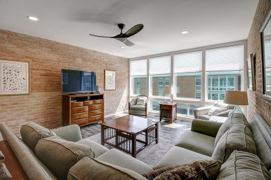 Lake House Spacious condo with a HEATED community pool. Private Pier! , , on Gulf of Mexico - Port Aransas in Texas - Lakehouse Vacation Rental - Lake Home for rent on LakeHouseVacations.com