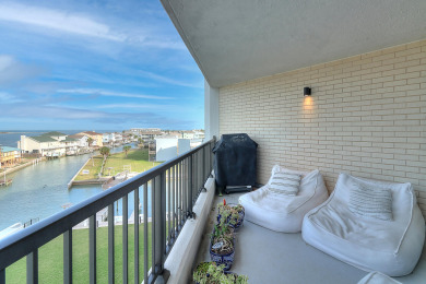 Lake House Gorgeous ship channel views, community pool, gated complex, , on Gulf of Mexico - Port Aransas in Texas - Lakehouse Vacation Rental - Lake Home for rent on LakeHouseVacations.com