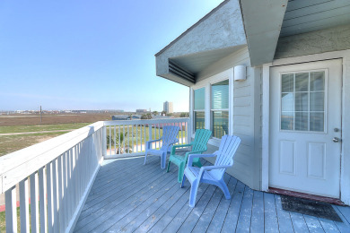 Lake House Heated swimming pool, hot tub and beach access!, , on Gulf of Mexico - Port Aransas in Texas - Lakehouse Vacation Rental - Lake Home for rent on LakeHouseVacations.com
