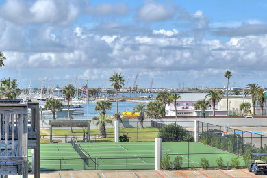 Lake House Two balconies to sit and enjoy a beverage or two while relaxing the day away, , on Gulf of Mexico - Port Aransas in Texas - Lakehouse Vacation Rental - Lake Home for rent on LakeHouseVacations.com