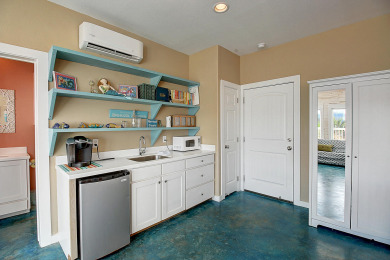 Lake House Gulf views from rooftop deck, 2 Heated community pools, Gated community! , , on Gulf of Mexico - Port Aransas in Texas - Lakehouse Vacation Rental - Lake Home for rent on LakeHouseVacations.com