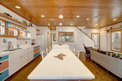 Lake House Amazing home, 2 Heated Pools, Gated Subdivision! Close to the Beach!, , on Gulf of Mexico - Port Aransas in Texas - Lakehouse Vacation Rental - Lake Home for rent on LakeHouseVacations.com