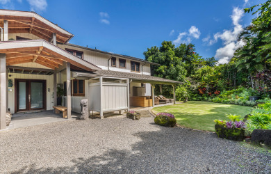 Lake House Nalu Hanalei, Stunning Hanalei home right by the beach! TVR#5123, , on Kauai - Hanalei in Hawaii - Lakehouse Vacation Rental - Lake Home for rent on LakeHouseVacations.com