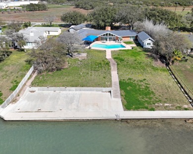 Lake House Amazing Pool! Waterfront, Outdoor Kitchen, Room for the whole family!, , on Gulf of Mexico - Corpus Christi in Texas - Lakehouse Vacation Rental - Lake Home for rent on LakeHouseVacations.com