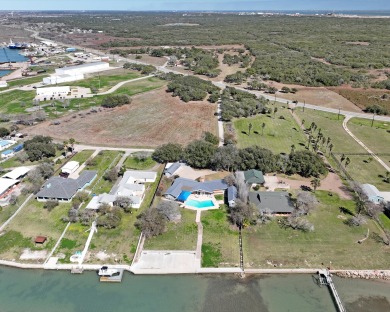 Lake House Amazing Pool! Waterfront, Outdoor Kitchen, Room for the whole family!, , on Gulf of Mexico - Corpus Christi in Texas - Lakehouse Vacation Rental - Lake Home for rent on LakeHouseVacations.com
