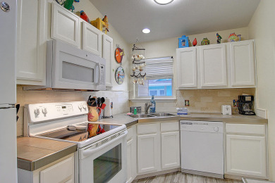 Lake House Coastal Chic, a Pet Friendly Retreat with a Sparkling Pool , , on Gulf of Mexico - Port Aransas in Texas - Lakehouse Vacation Rental - Lake Home for rent on LakeHouseVacations.com