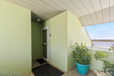 Lake House Waterfront Condo Perfect for Your Fishing Getaway with Great Views, , on Gulf of Mexico - Corpus Christi in Texas - Lakehouse Vacation Rental - Lake Home for rent on LakeHouseVacations.com
