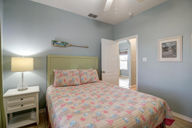 Lake House Private pool, pet friendly, near the beach!, , on Gulf of Mexico - Port Aransas in Texas - Lakehouse Vacation Rental - Lake Home for rent on LakeHouseVacations.com