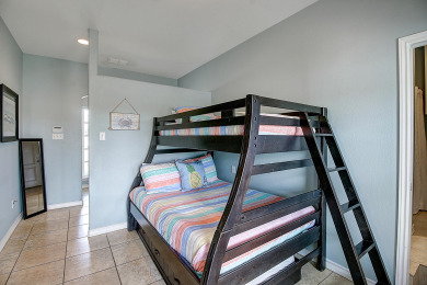Lake House Private pool, pet friendly, near the beach!, , on Gulf of Mexico - Port Aransas in Texas - Lakehouse Vacation Rental - Lake Home for rent on LakeHouseVacations.com