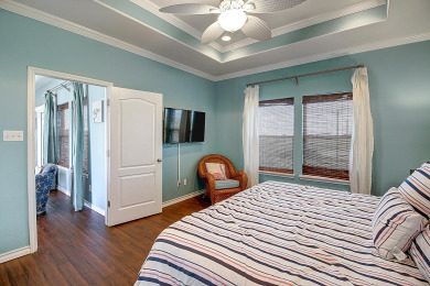 Lake House Private pool, pet friendly, near the beach!, , on Gulf of Mexico - Port Aransas in Texas - Lakehouse Vacation Rental - Lake Home for rent on LakeHouseVacations.com
