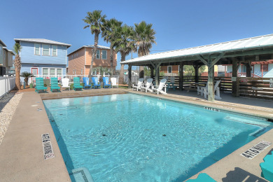 Lake House A tropical oasis Pet Friendly Community Pool Gas and Charcoal Grill, , on Gulf of Mexico - Port Aransas in Texas - Lakehouse Vacation Rental - Lake Home for rent on LakeHouseVacations.com