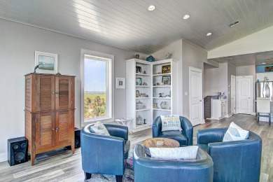 Lake House Dazzling Pet-Friendly Home with sweeping Beach Views & Private Pool , , on Gulf of Mexico - Port Aransas in Texas - Lakehouse Vacation Rental - Lake Home for rent on LakeHouseVacations.com