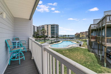 Lake House Cozy condo - community pool, lighted fishing, pier boat slips, tennis anyone, , on Gulf of Mexico - Port Aransas in Texas - Lakehouse Vacation Rental - Lake Home for rent on LakeHouseVacations.com