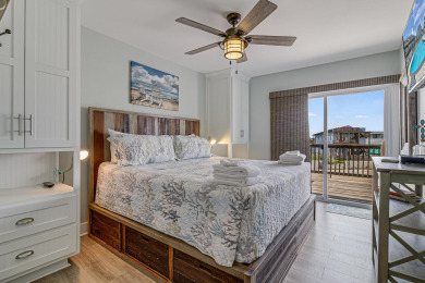 Lake House Cozy condo - community pool, lighted fishing, pier boat slips, tennis anyone, , on Gulf of Mexico - Port Aransas in Texas - Lakehouse Vacation Rental - Lake Home for rent on LakeHouseVacations.com