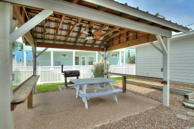 Lake House Something for everyone, gazebo, gameroom, walk to beach, community pool, , on Gulf of Mexico - Port Aransas in Texas - Lakehouse Vacation Rental - Lake Home for rent on LakeHouseVacations.com