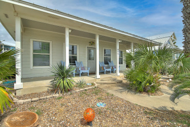 Lake House Something for everyone, gazebo, gameroom, walk to beach, community pool, , on Gulf of Mexico - Port Aransas in Texas - Lakehouse Vacation Rental - Lake Home for rent on LakeHouseVacations.com
