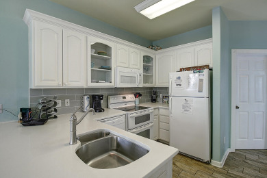 Lake House Something for everyone, gazebo, gameroom, walk to beach, community pool, , on Gulf of Mexico - Port Aransas in Texas - Lakehouse Vacation Rental - Lake Home for rent on LakeHouseVacations.com