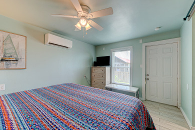 Lake House Quaint Port Aransas cottage, Lovely patio room, Near everything!, , on Gulf of Mexico - Port Aransas in Texas - Lakehouse Vacation Rental - Lake Home for rent on LakeHouseVacations.com