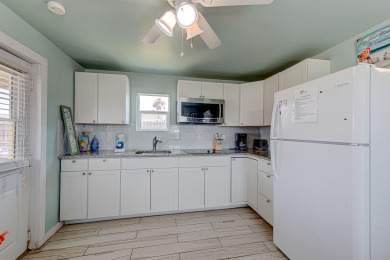 Lake House Quaint Port Aransas cottage, Lovely patio room, Near everything!, , on Gulf of Mexico - Port Aransas in Texas - Lakehouse Vacation Rental - Lake Home for rent on LakeHouseVacations.com