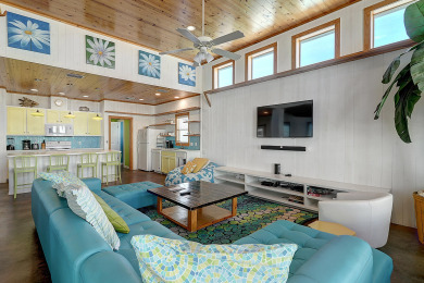 Lake House Pet friendly, 2 heated community pools, gated community, near the beach!, , on Gulf of Mexico - Port Aransas in Texas - Lakehouse Vacation Rental - Lake Home for rent on LakeHouseVacations.com