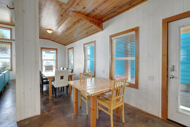 Lake House Pet friendly, 2 heated community pools, gated community, near the beach!, , on Gulf of Mexico - Port Aransas in Texas - Lakehouse Vacation Rental - Lake Home for rent on LakeHouseVacations.com
